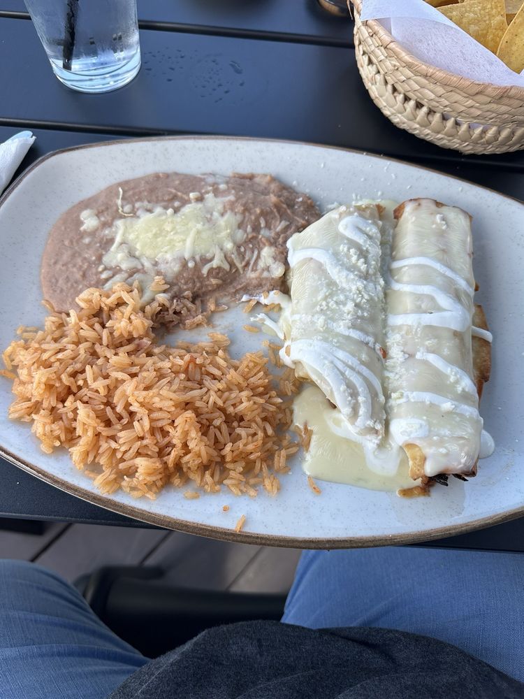 EL AGAVE MEXICAN RESTAURANT with 10 real customer photos Updated