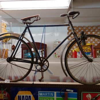 The Old Country Store Antiques - 1910 Royal Wood Rim Bicycle. All original. - Antiques Near Me - Disputanta, Virginia The Old Country Store Antiques - 1910 Royal Wood Rim Bicycle. All original. - Antiques Near Me - Disputanta, Virginia