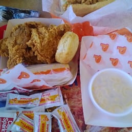 3 piece chicken with biscuit, shrimp po'boy, mac and cheese 3 piece chicken with biscuit, shrimp po'boy, mac and cheese