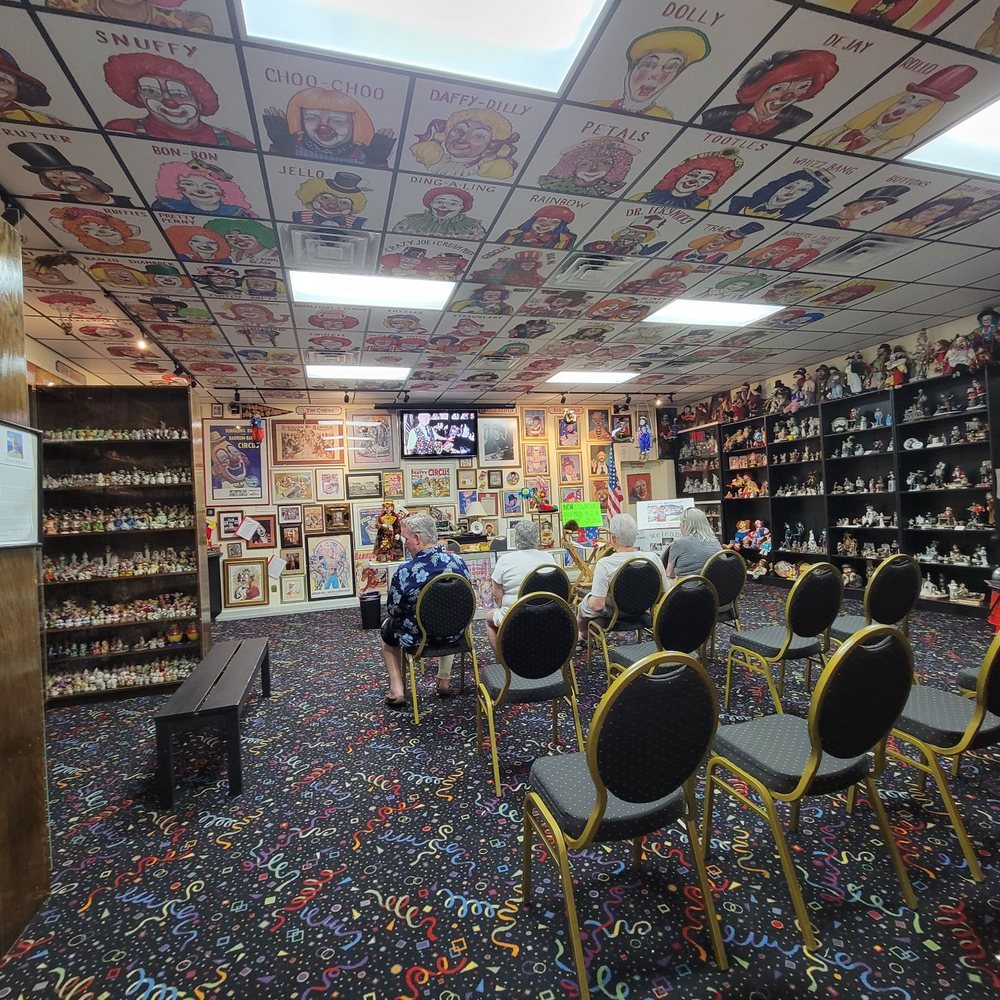 Toby the Clown Foundation - Inside - Children's Museums Near Me - Lake Placid, Florida Toby the Clown Foundation - Inside - Children's Museums Near Me - Lake Placid, Florida