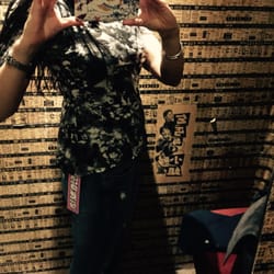 住好啲 - Love those Chinese style Tees...