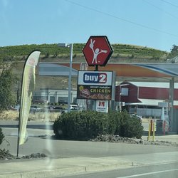 Krispy Krunchy Chicken - This is how you know your getting close to Krispy Krunchy Chicken