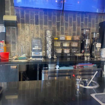 Caffe Bene - a view of a coffee shop counter - Coffee & Tea Near Me - Jackson Heights, New York