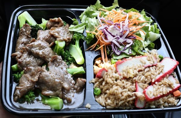 Bangkok Grill by null