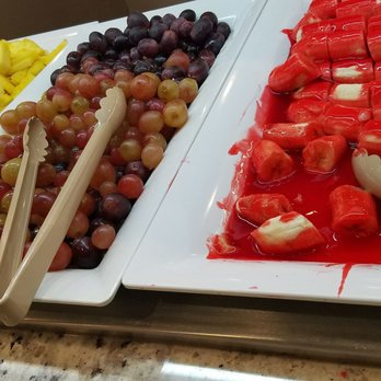 Four Seasons Buffet - Buffets Near Me - Cerritos, California