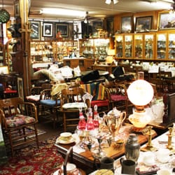 Antique & Auction Co of Southern Oregon