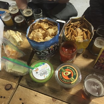 Black Hog Brewing - Fatassery 5.0 Crew at Black Hog!!!! - Breweries Near Me - Oxford, Connecticut Black Hog Brewing - Fatassery 5.0 Crew at Black Hog!!!! - Breweries Near Me - Oxford, Connecticut