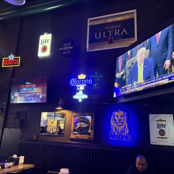 Coach's - Wall art and Corner Tv - Sports Bars Near Me - Lancaster, California