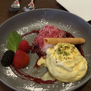Divan Restaurant - Faloodeh and Saffron ice cream - Persian/Iranian Near Me - Mclean, Virginia