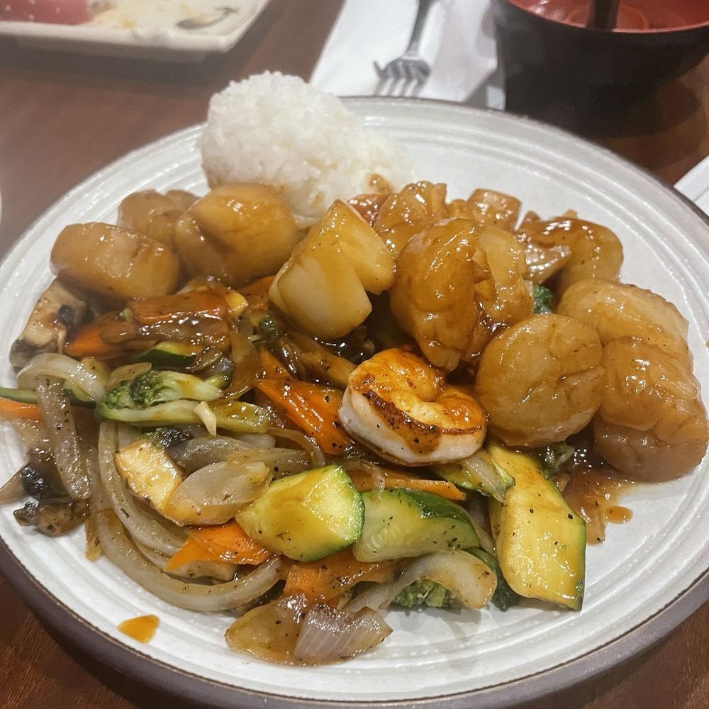 KANZI - 7 oz. Scallops Hibachi - Sushi Bars Near Me - The Colony, Texas