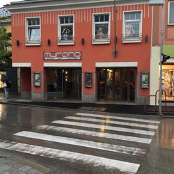 Cafe-Bar Murano - One of the best bars in town, very friendly to tourist and delicious beers