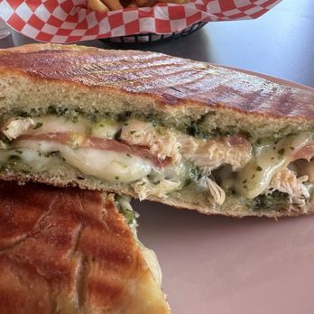 Little Provence Cafe - Pesto Panini with chicken and fries - Breakfast & Brunch Near Me - Arcadia, California Little Provence Cafe - Pesto Panini with chicken and fries - Breakfast & Brunch Near Me - Arcadia, California