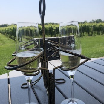 Sparkling Pointe - Wineries Near Me - Southold, New York Sparkling Pointe - Wineries Near Me - Southold, New York
