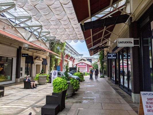 The Shops at La Cantera by null