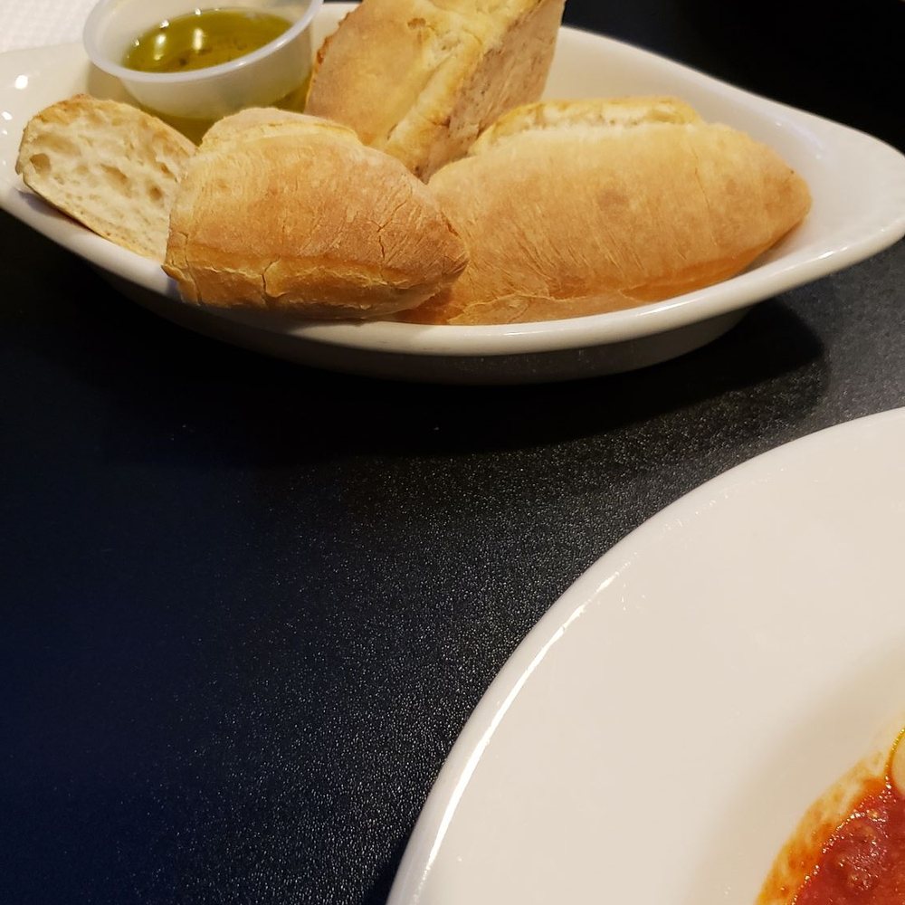 La Piazza - BREAD - Pizza Near Me - Springfield, Illinois La Piazza - BREAD - Pizza Near Me - Springfield, Illinois