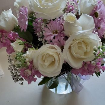 Cherry Hill Flower Barn - Florists Near Me - Pennsauken, New Jersey