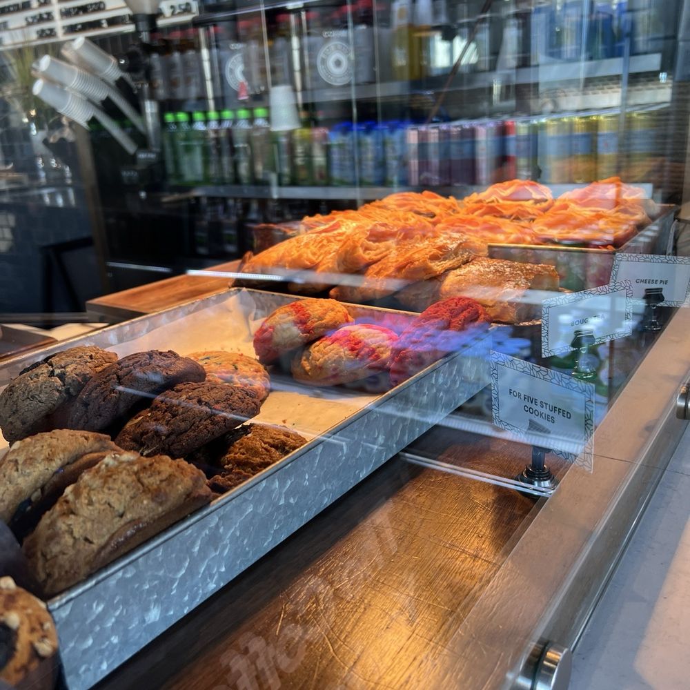 For Five Coffee Roasters - Coffee Roasteries Near Me - Manhasset, New York