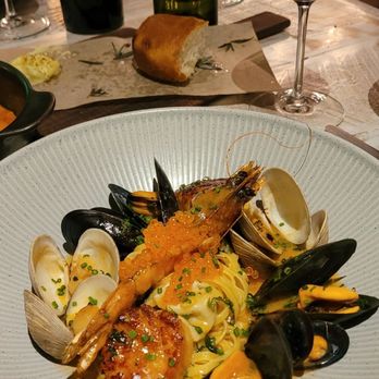 Olive & Hay - Linguini ai Frutti di Mare - Italian Near Me - Napa, California Olive & Hay - Linguini ai Frutti di Mare - Italian Near Me - Napa, California