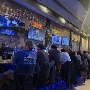 Giovani's Bar & Grill - View of the bar - Sports Bars Near Me - Philadelphia, Pennsylvania Giovani's Bar & Grill - View of the bar - Sports Bars Near Me - Philadelphia, Pennsylvania