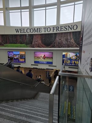 Fresno Yosemite International Airport by null