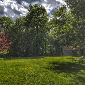 Noble Beasts pet care - Our large, private yard. Perfect for playing or sun bathing. Boarders and daily pet sit clients can take advantage of this serene spot. - Dog Walkers Near Me