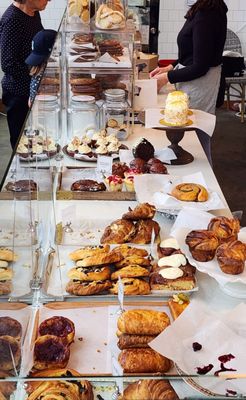 Choux Choux Bakery by null