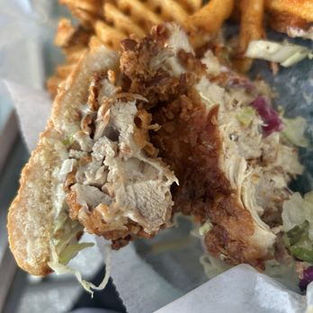 Lowlife Bar - Fried chicken sandwich - Bars Near Me - Folly Beach, South Carolina