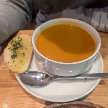 Urban Kitchen - Carrot ginger soup with bread - American Near Me - Burlingame, California Urban Kitchen - Carrot ginger soup with bread - American Near Me - Burlingame, California