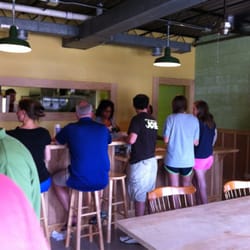 Ace Biscuit & Barbecue - Really busy at lunch time!