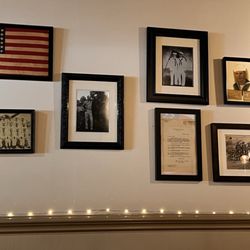 Cap' N Cats - Family pictures of the grandfather who started the restaurant.