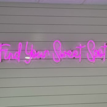 Beignets & Brew - Neon Signs - Desserts Near Me - Orlando, Florida Beignets & Brew - Neon Signs - Desserts Near Me - Orlando, Florida