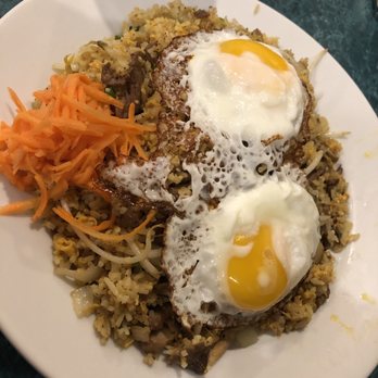 Pho Que Huong - Special beef fried rice with gooey eggs and extra mushrooms - Vietnamese Near Me - Plano, Texas