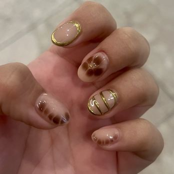 Yume Nail Studio - Japanese gel manicure with nail art, chrome detail & gold beads by Suzy - Nail Technicians Near Me - Brea, California Yume Nail Studio - Japanese gel manicure with nail art, chrome detail & gold beads by Suzy - Nail Technicians Near Me - Brea, California