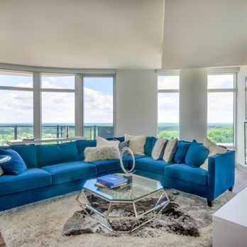 Adaire - living room - Apartments Near Me - Vienna, Virginia