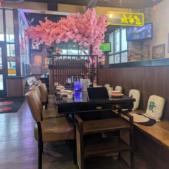 Legendary Spice Hot Pot - Interior - Hot Pot Near Me - Minneapolis, Minnesota