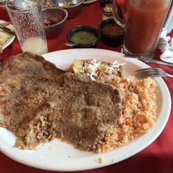 El Familiar San Pedro Atocpan - Milanesa dinner! Look how big this is! And it's so delicious, not greasy or anything