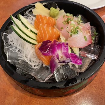 Matsu - Salmon and yellowtail sashimi - Sushi Bars Near Me - Houston, Texas