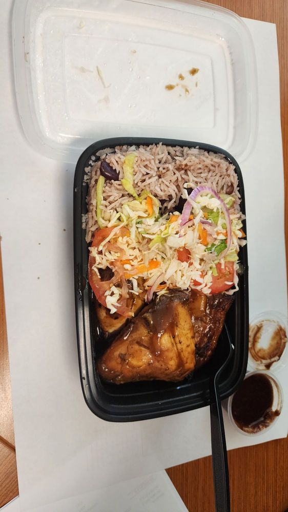 JOE’S BAR & GRILL Updated September 2024 19 SW 15th St, Dania Beach