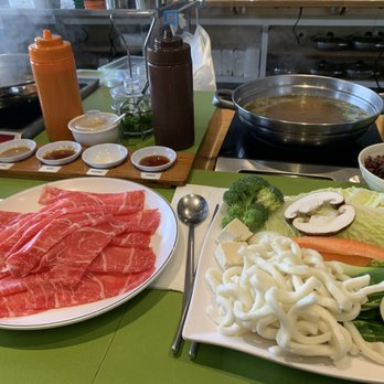 Joon Shabu Shabu - Joon Beef w/ veggies - Hot Pot Near Me - Glendale, California Joon Shabu Shabu - Joon Beef w/ veggies - Hot Pot Near Me - Glendale, California