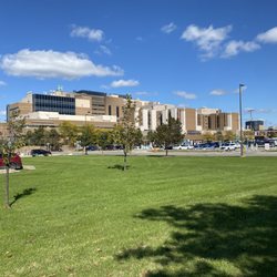 London Health Sciences Centre Victoria Hospital - Hospital