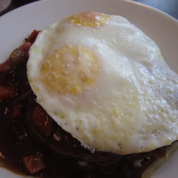 Eggs 'n Things - Paniolo Loco Moco - Breakfast & Brunch Near Me - Honolulu, Hawaii