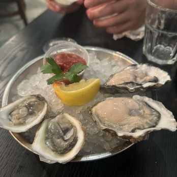 Sotto Mare - Oysters on Half Shell - Seafood Near Me - San Francisco, California