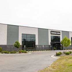 Custom Home Furniture Outlet - Store Exterior