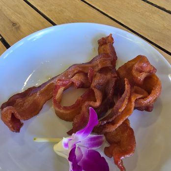 Barefoot Beach Cafe - Side bacon - Breakfast & Brunch Near Me - Honolulu, Hawaii