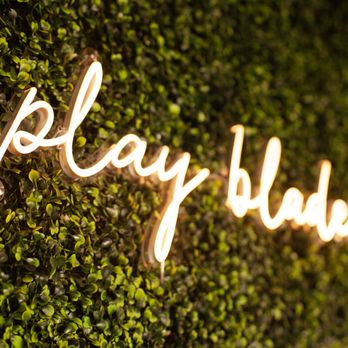 Blades Golf Lounge - Play vibes - Golf Near Me - Phoenix, Arizona Blades Golf Lounge - Play vibes - Golf Near Me - Phoenix, Arizona