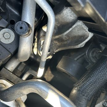 Midway Dodge - Oil leaks - Auto Repair Near Me - Chicago, Illinois Midway Dodge - Oil leaks - Auto Repair Near Me - Chicago, Illinois