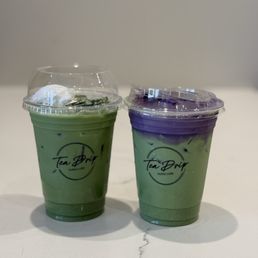 Coconut ice cream with matcha and second drink is ube matcha Coconut ice cream with matcha and second drink is ube matcha