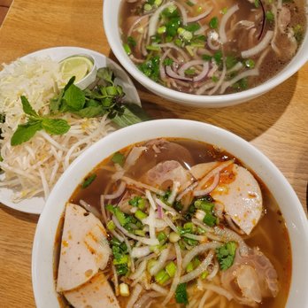 Viet Noms - large bun bo hue $15...large pho bo (3 choices of beef) $14...all the fixings - Vietnamese Near Me - Livermore, California Viet Noms - large bun bo hue $15...large pho bo (3 choices of beef) $14...all the fixings - Vietnamese Near Me - Livermore, California