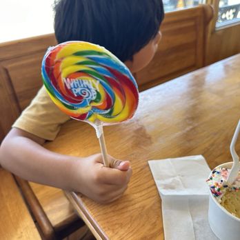Liled's Candy Kitchen - Giant lollipop - Candy Stores Near Me - Vallejo, California Liled's Candy Kitchen - Giant lollipop - Candy Stores Near Me - Vallejo, California