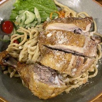 Ong Jas Viet Kitchen - Fried chicken garlic noodles - Vietnamese Near Me - Pearland, Texas Ong Jas Viet Kitchen - Fried chicken garlic noodles - Vietnamese Near Me - Pearland, Texas